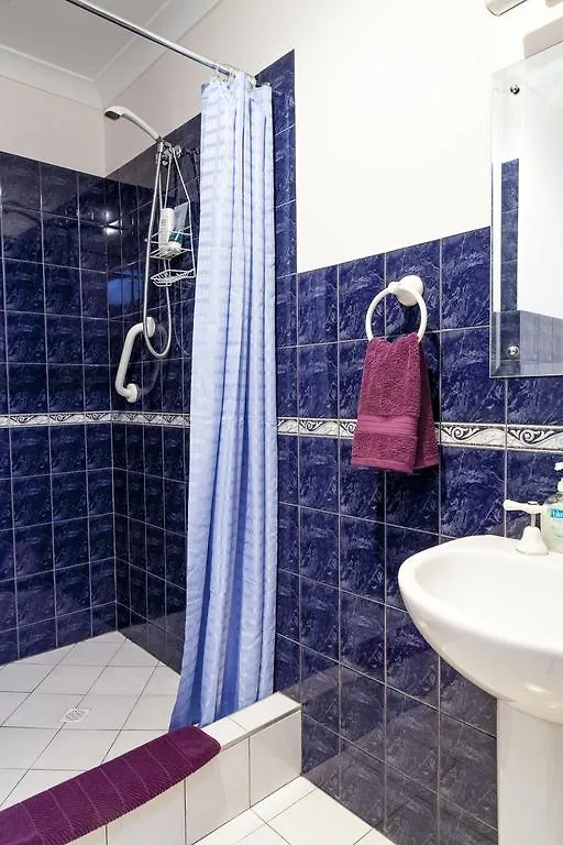 Aarn House B&B Airport Accommodation Perth